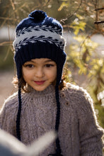Load image into Gallery viewer, Whistler Beanie - Navy