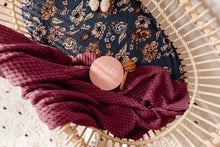Load image into Gallery viewer, Diamond Knit Baby Blanket - Mauve