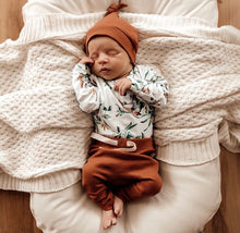 Load image into Gallery viewer, Biscuit Pants