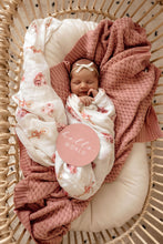 Load image into Gallery viewer, Diamond Knit Baby Blanket - Rosa