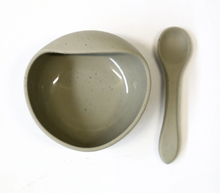 Load image into Gallery viewer, Silicone Suction Bowl & Spoon