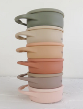 Load image into Gallery viewer, Silicone Snack Cup - Collapsible