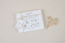 Load image into Gallery viewer, Polar Friends 5 Piece Gift Set