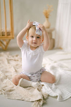Load image into Gallery viewer, White Ruffle Puff Top