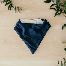 Load image into Gallery viewer, Dribble Bib - Navy