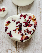 Load image into Gallery viewer, Botanical Bath Bomb - Rose Love