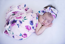 Load image into Gallery viewer, Jersey Wrap &amp; Topknot Set - Floral Kiss
