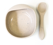 Load image into Gallery viewer, Silicone Suction Bowl &amp; Spoon