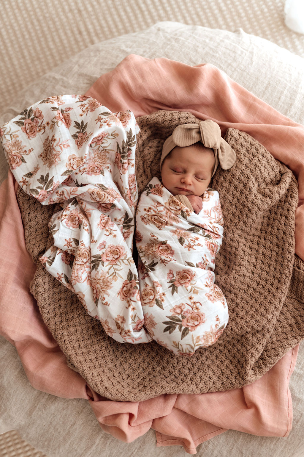 Organic Muslin Wrap - Rosette